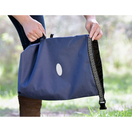 Hondenvoerzak Weatherbeeta