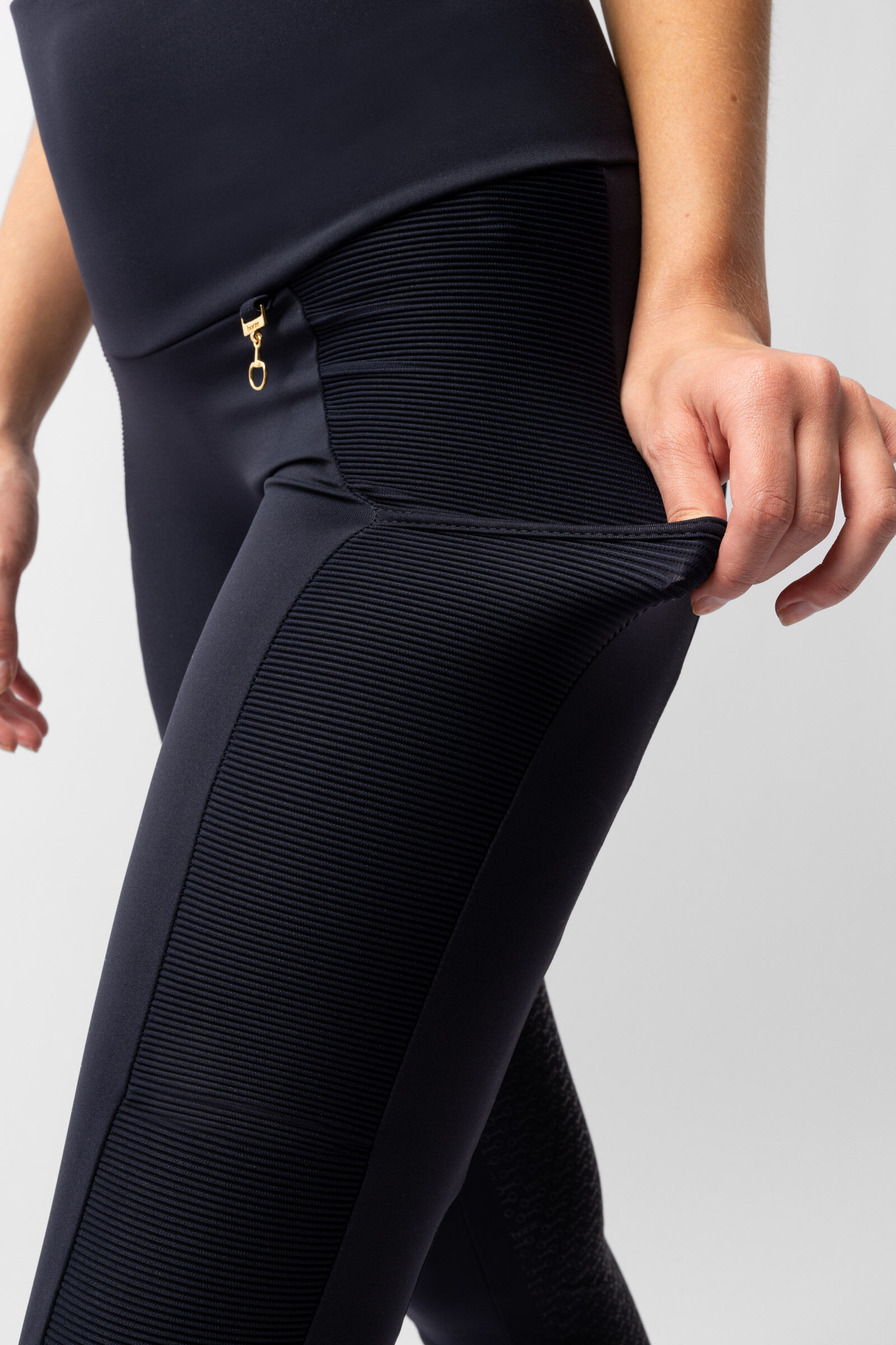 Legging Horze Mathilde fond silicone femme Bleu marine foncé Legging Horze Mathilde fond silicone femme Bleu marine foncé