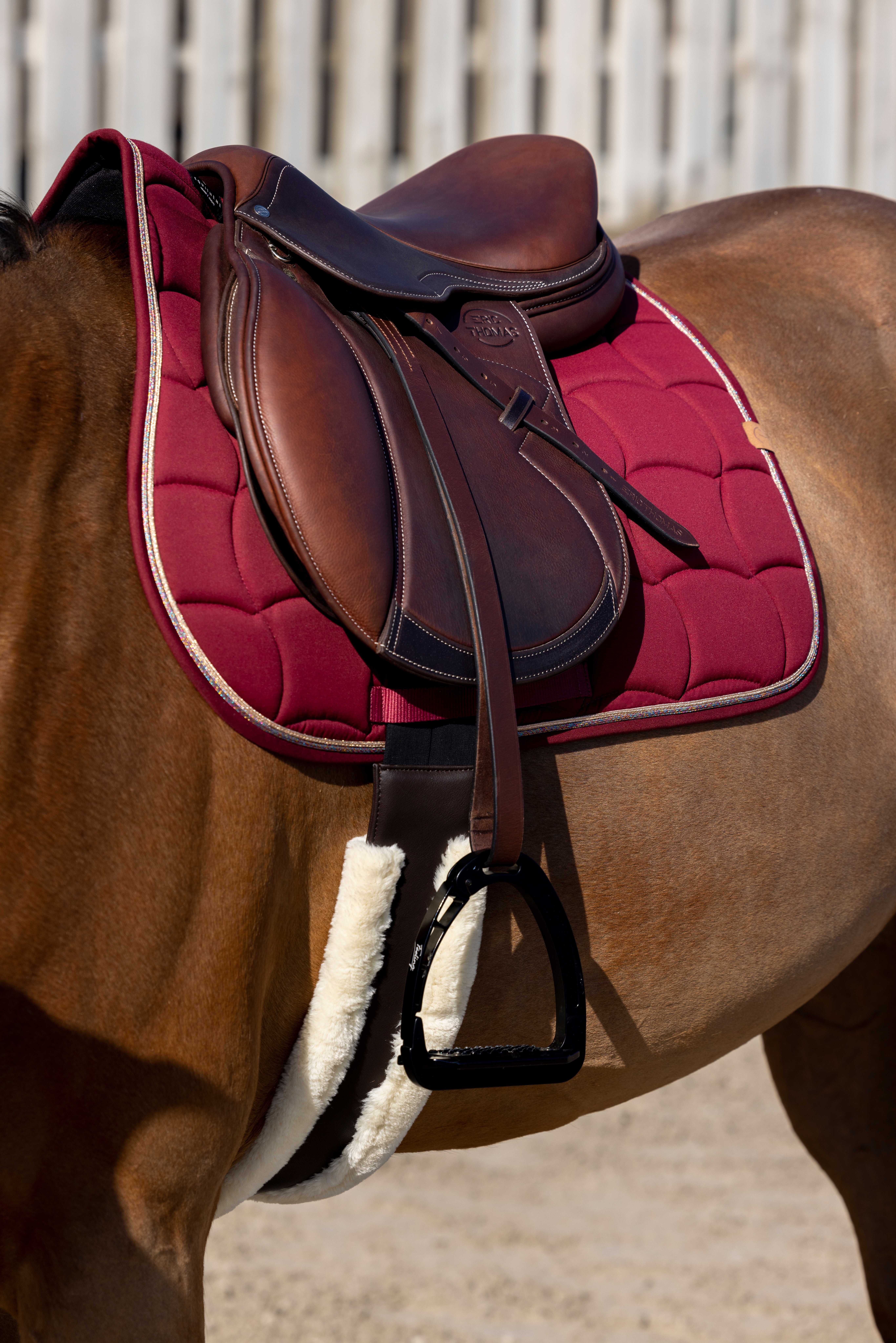 Tapis de selle Equithème Shiny Blanc