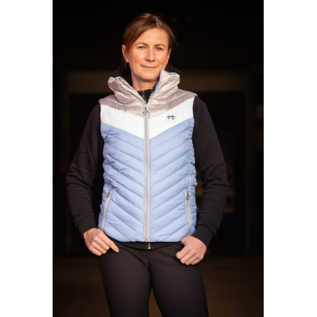 Donsjas Pénélope Camelia