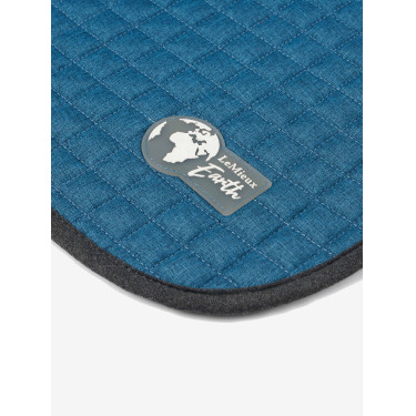 Tapis de selle LeMieux Earth Close Contact Tapis de selle LeMieux Earth Close Contact
