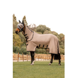 Couverture anti-mouches B Vertigo Delux avec couvre-cou amovible et protection UV Biscuit au gingembre Beige Couverture anti-mouches B Vertigo Delux avec couvre-cou amovible et protection UV Biscuit au gingembre Beige