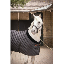 Couverture d'écurie Diagonale Paddock Sports 400g Noir Couverture d'écurie Diagonale Paddock Sports 400g Noir