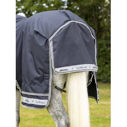 Couverture imperméable Arika Storm-Tek LeMieux 50g Bleu marine Couverture imperméable Arika Storm-Tek LeMieux 50g Bleu marine