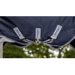 Couverture imperméable Arika Storm-Tek LeMieux 50g Bleu marine Couverture imperméable Arika Storm-Tek LeMieux 50g Bleu marine