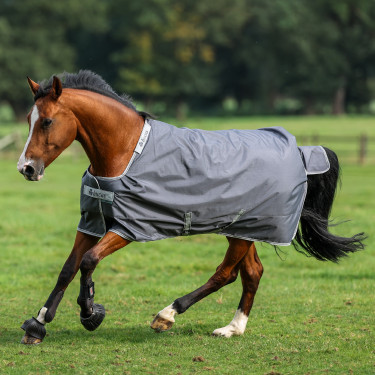 Couverture Bucas Smartex Medium 150g 1680D Iron Gate Gris Couverture Bucas Smartex Medium 150g 1680D Iron Gate Gris