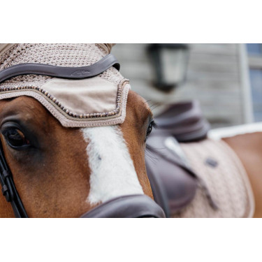 Bonnet Wellington Velvet Pearls Kentucky Beige