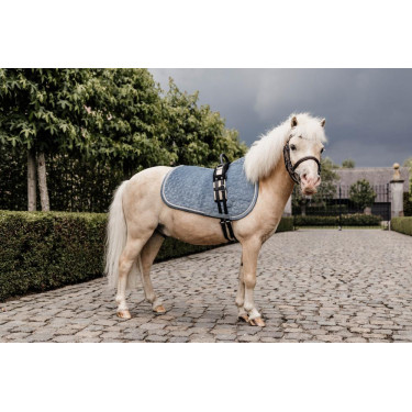 Zadeldek Velvet Jumping Kentucky Lichtblauw