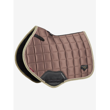 LeMieux Loire Classic Close Contact Square zadeldek Walnoot Bruin