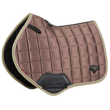 LeMieux Loire Classic Close Contact Square zadeldek Walnoot Bruin