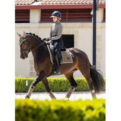 Tapis LeMieux Loire Classic Dressage Square Walnut Marron Tapis LeMieux Loire Classic Dressage Square Walnut Marron