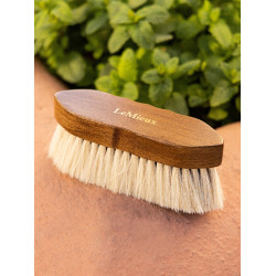 Brosse douce de finition LeMieux Artisan Marron Brosse douce de finition LeMieux Artisan Marron