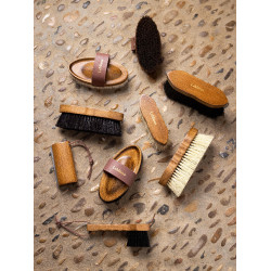 Brosse pour le corps Artisan LeMieux en laine de mouton Marron