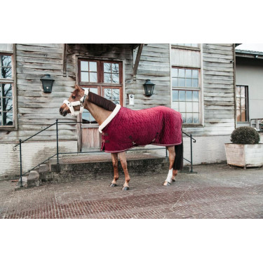 Couverture de présentation Velvet Kentucky Bordeaux Couverture de présentation Velvet Kentucky Bordeaux