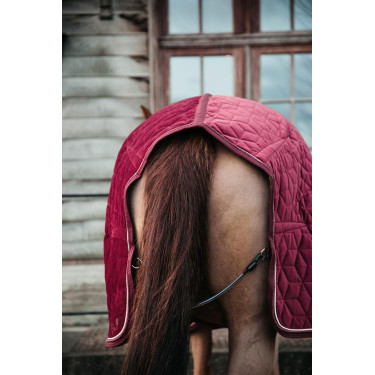 Couverture de présentation Velvet Kentucky Bordeaux Couverture de présentation Velvet Kentucky Bordeaux