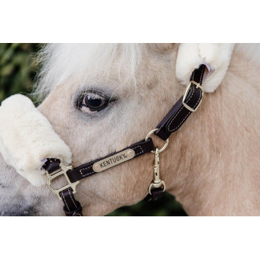 Schapenvacht halster van leer Kentucky Schapenvacht halster van leer Kentucky