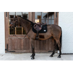 Tapis de selle Fishbone Compétition jumping Kentucky Noir Tapis de selle Fishbone Compétition jumping Kentucky Noir
