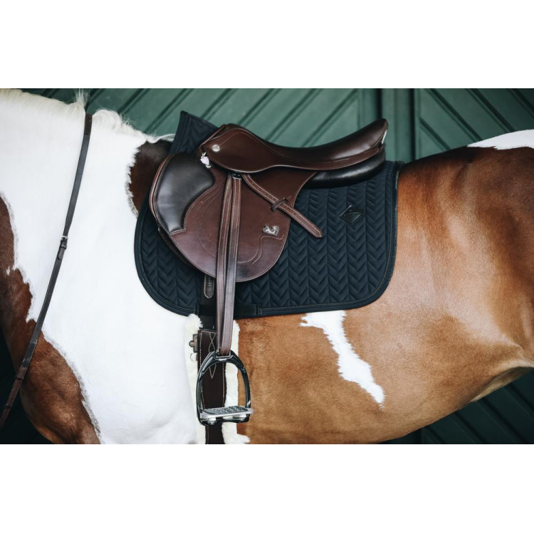 Tapis de selle Fishbone jumping Kentucky Tapis de selle Fishbone jumping Kentucky
