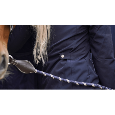 Longe in Touw Working By Dy'on Bruin