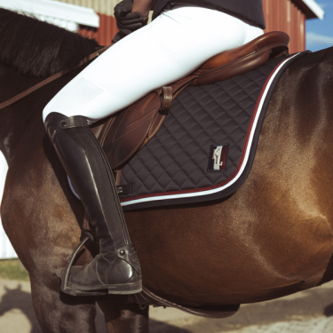 Tapis de Selle Kingsland Classic Obstacle Tapis de Selle Kingsland Classic Obstacle