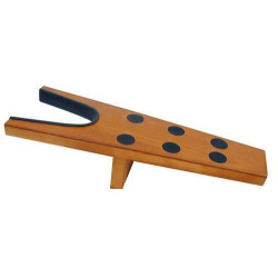 Houten laarzentrekker HKM met antislip-elementen Houten laarzentrekker HKM met antislip-elementen