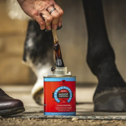 Huile pour sabots Carr & Day & Martin Hoof Dressing Cornucrescine Huile pour sabots Carr & Day & Martin Hoof Dressing Cornucrescine