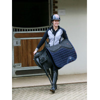 Tapis LeMieux X-Grip Silicone Dressage Square Bleu benetton Tapis LeMieux X-Grip Silicone Dressage Square Bleu benetton