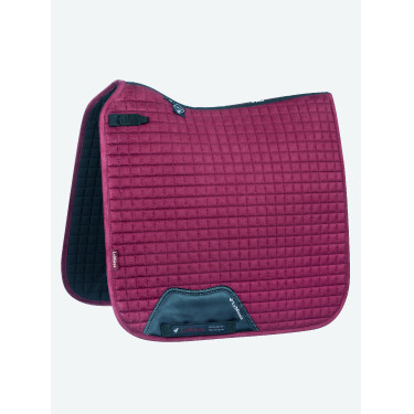 Tapis LeMieux Suede Dressage Square Mûre Bordeaux Tapis LeMieux Suede Dressage Square Mûre Bordeaux