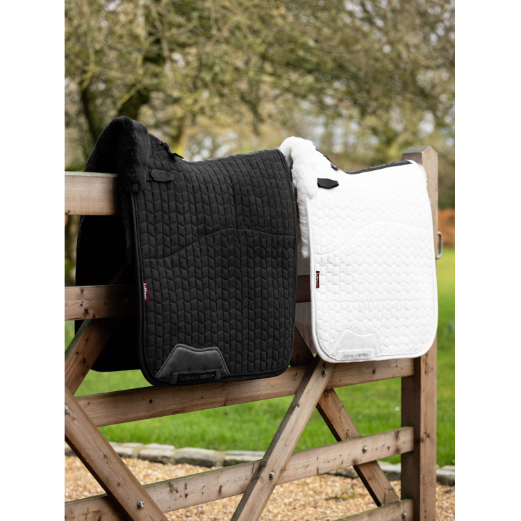 Tapis Amortisseur LeMieux Merino+ Lined Dressage Square Tapis Amortisseur LeMieux Merino+ Lined Dressage Square