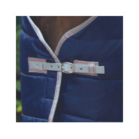 Staldeken 110g Weatherbeeta ComFiTec 210D Channel Marineblauw / zilver / rood Staldeken 110g Weatherbeeta ComFiTec 210D Channel Marineblauw / zilver / rood