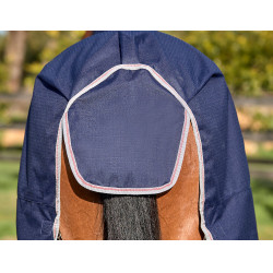 Couverture d'extérieur 50g Weatherbeeta ComFiTec Essential Bleu marine / argent / rouge Couverture d'extérieur 50g Weatherbeeta ComFiTec Essential Bleu marine / argent / rouge