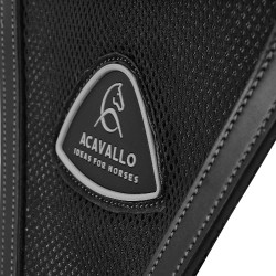 Martingaal met borstplaat van leer met inzet van mesh Acavallo Zwart