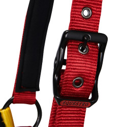 Licol en nylon Flaggy Equestro Noir / rouge / jaune Licol en nylon Flaggy Equestro Noir / rouge / jaune