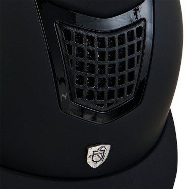 Casque ultra-léger avec cadre poli Eclipse Equestro Noir / noir