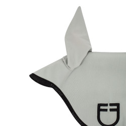Bonnet anti-mouches en tissu technique avec logo GP Equestro Vert clair / noir Bonnet anti-mouches en tissu technique avec logo GP Equestro Vert clair / noir