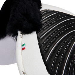 Acavallo Close Contact Classic Gel schokdemper met traagschuim en schapenvacht Wit / zwart