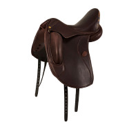 Selle de dressage Perugino avec petits taquets Acavallo Marron foncé Selle de dressage Perugino avec petits taquets Acavallo Marron foncé