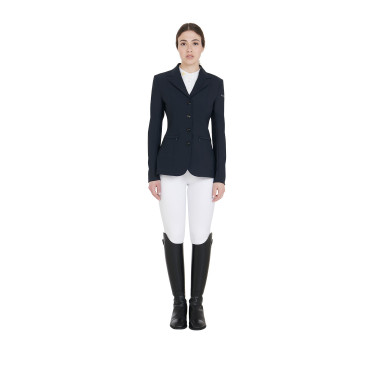 Veste de concours femme avec coupe anatomique 4 boutons Active Equestro Veste de concours femme avec coupe anatomique 4 boutons Active Equestro