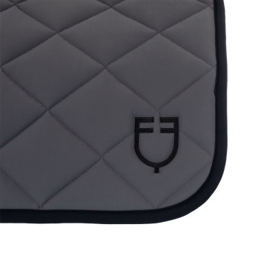 Zadeldoek springen in technische stof met geborduurd logo Black Line Edition Equestro Asfalt Grijs