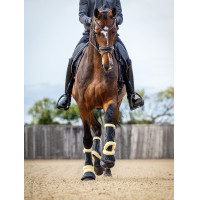 Dressuur beschermers schapenvacht LeMieux Motionflex Zwart / natuur Dressuur beschermers schapenvacht LeMieux Motionflex Zwart / natuur