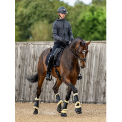 Guêtres de dressage mouton LeMieux Motionflex Noir / naturel Guêtres de dressage mouton LeMieux Motionflex Noir / naturel