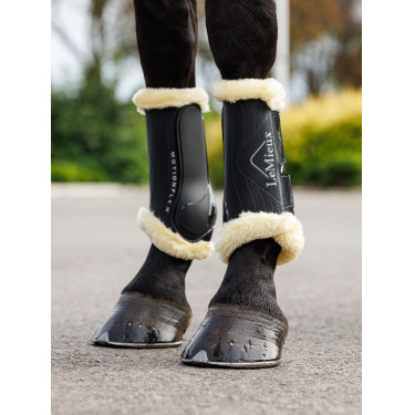 Guêtres de dressage mouton LeMieux Motionflex Guêtres de dressage mouton LeMieux Motionflex