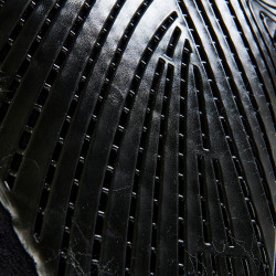 Amortisseur MF-S JCCS-S CW-CS Suède et Peau de Mouton Écologique Acavallo Noir / naturel Amortisseur MF-S JCCS-S CW-CS Suède et Peau de Mouton Écologique Acavallo Noir / naturel