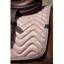 Tapis de selle Equithème Brocart Rose Tapis de selle Equithème Brocart Rose