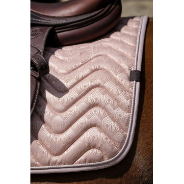 Tapis de selle Equithème Brocart Rose Tapis de selle Equithème Brocart Rose