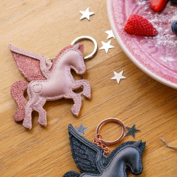 Sleutelhanger Imperial Riding Key To My Horse Roségoud Roze Sleutelhanger Imperial Riding Key To My Horse Roségoud Roze