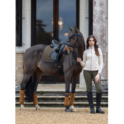 LeMieux Suede Dressuur Zadeldek Alpine Bruin LeMieux Suede Dressuur Zadeldek Alpine Bruin