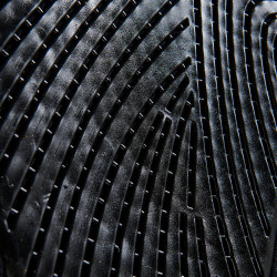 MF DS SW-3DS schokdemper in suède met platte gelgrip Acavallo Zwart MF DS SW-3DS schokdemper in suède met platte gelgrip Acavallo Zwart