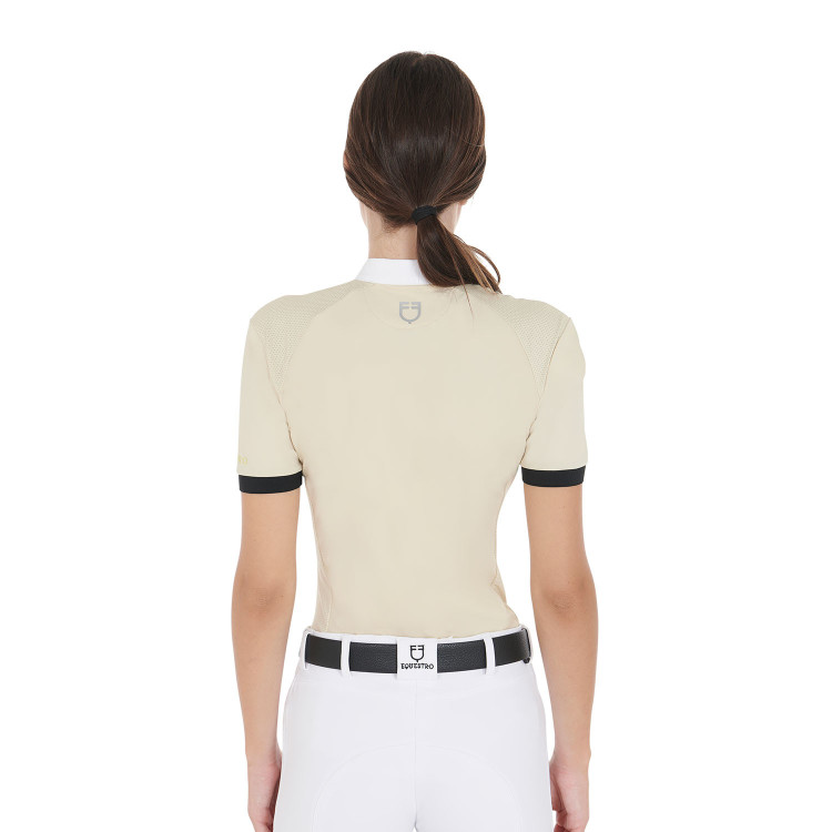 Polo de concours femme coupe slim avec empiècements contrastés sur les épaules Equestro Polo de concours femme coupe slim avec empiècements contrastés sur les épaules Equestro