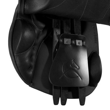 Selle de saut Guttuso avec panneaux en laine Acavallo Selle de saut Guttuso avec panneaux en laine Acavallo